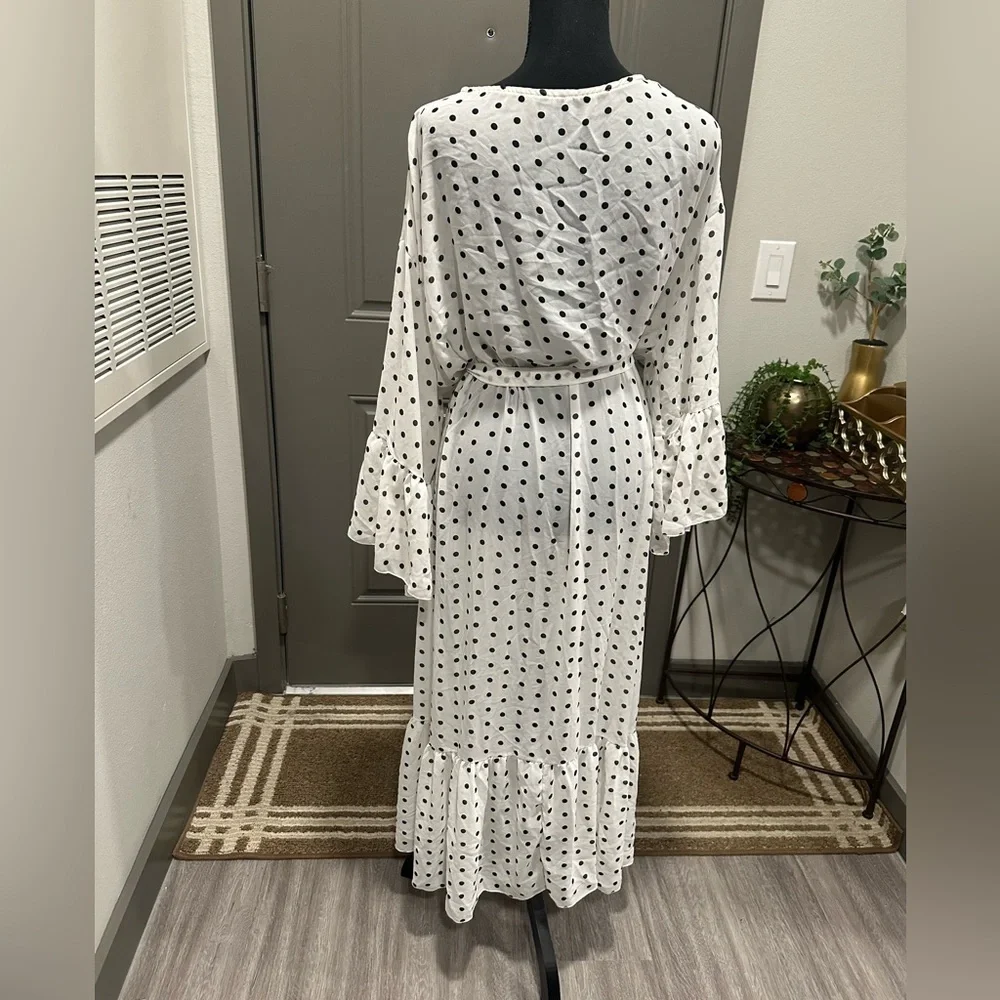 Women’s polka dots dress - Picture 4 of 7